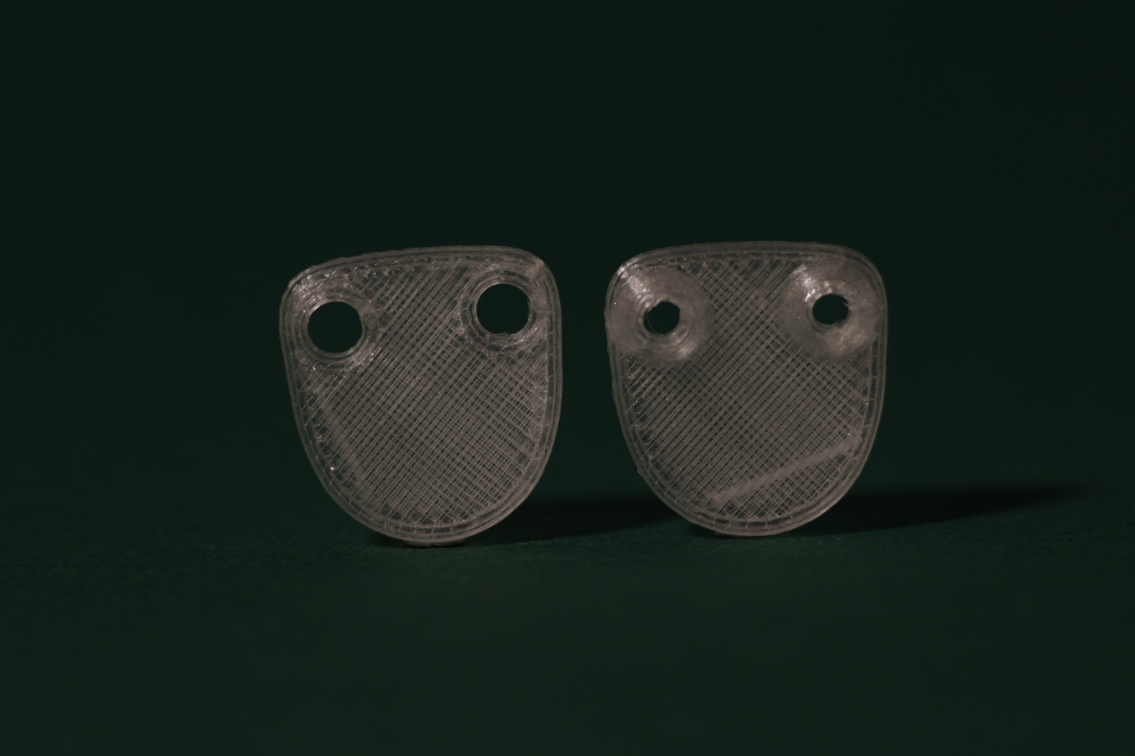 Keloid clips – keloid compression clip til earlobe keloids fra PRCuri